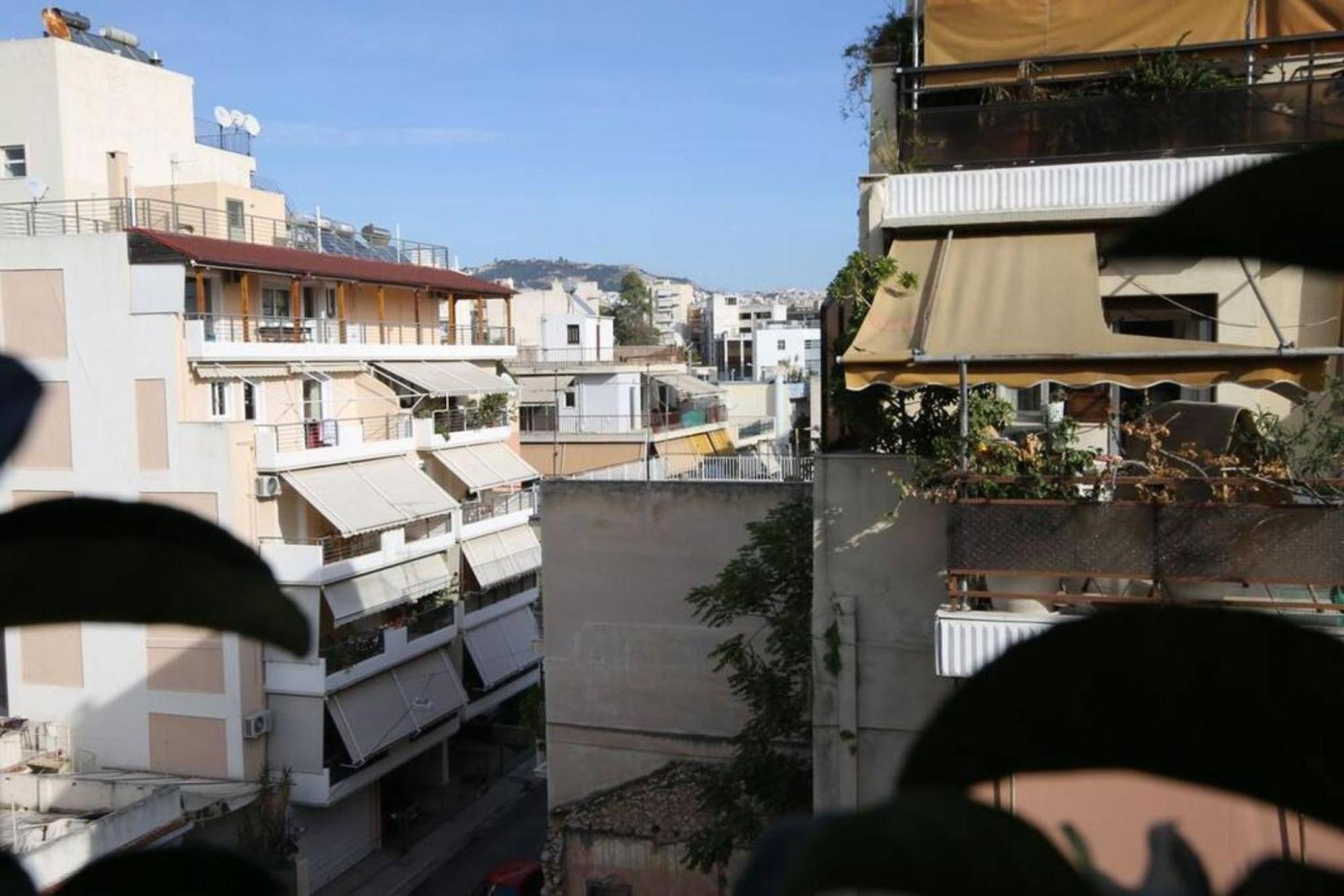 Appartamento Penthouse Lux Flat With 2 Bd Next To Larissis Atene Esterno foto