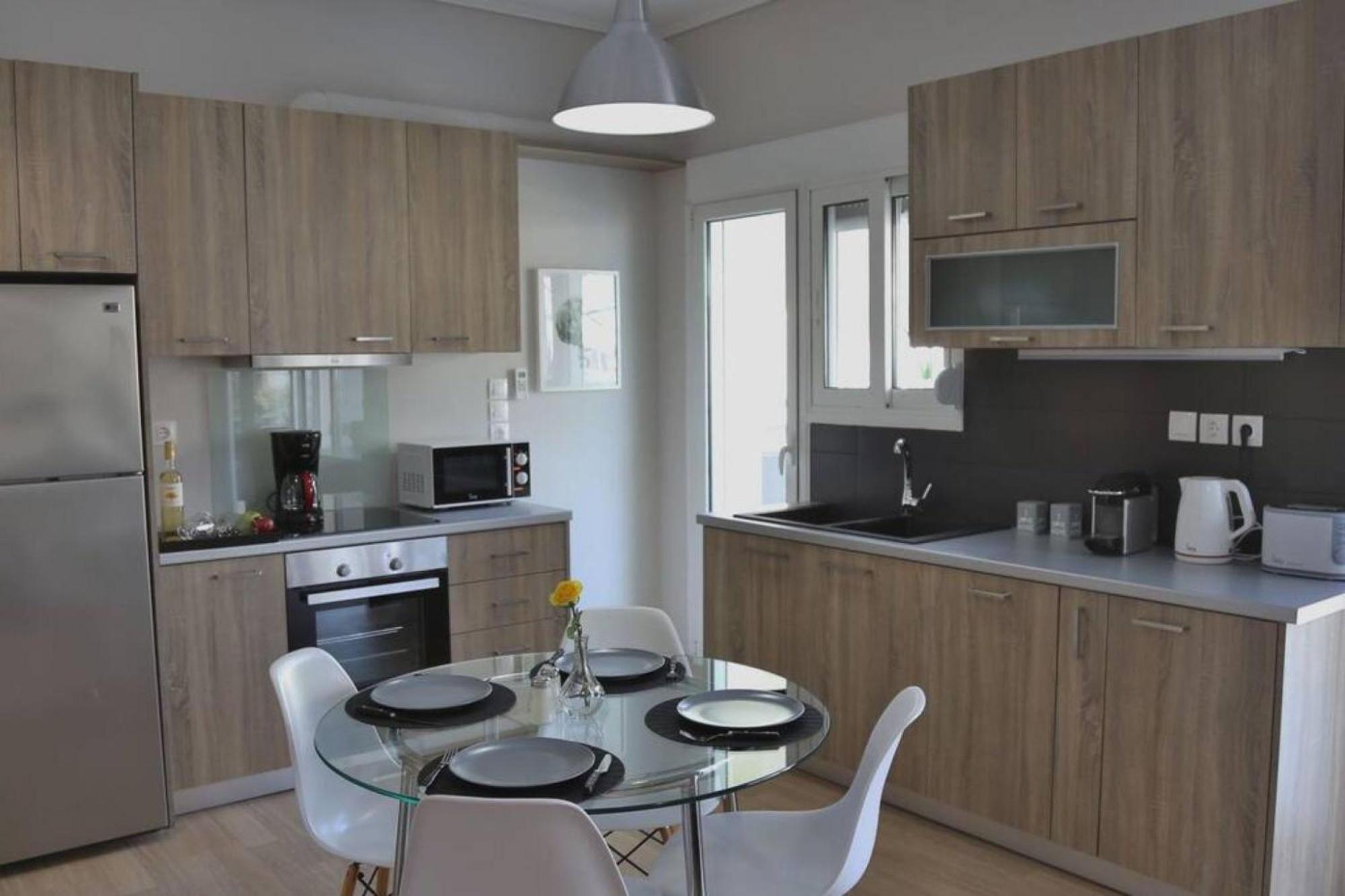 Appartamento Penthouse Lux Flat With 2 Bd Next To Larissis Atene Esterno foto